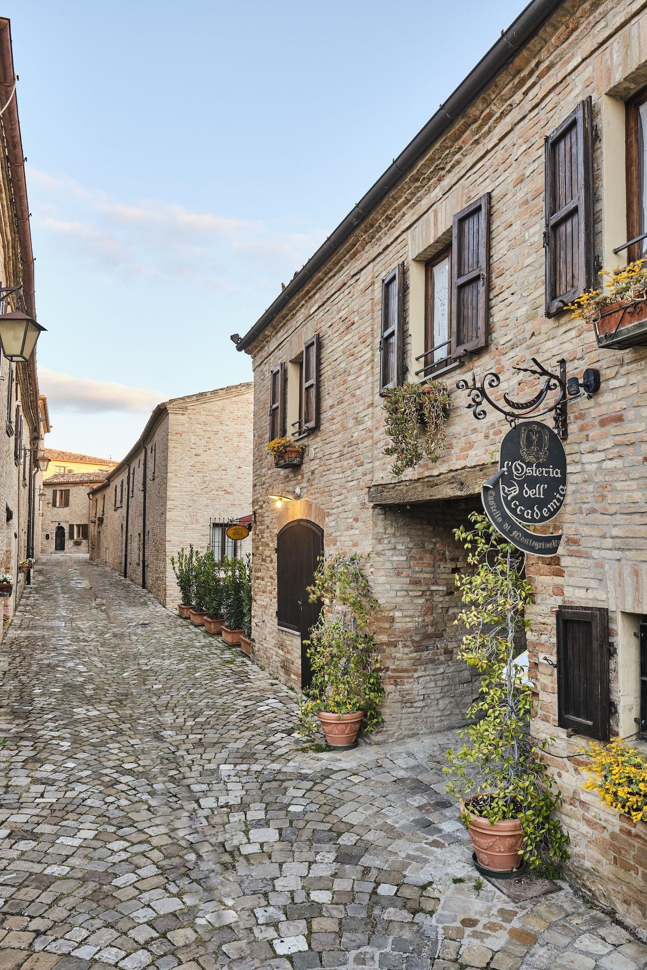 Castello Di Montegridolfo Spa Resort Экстерьер фото