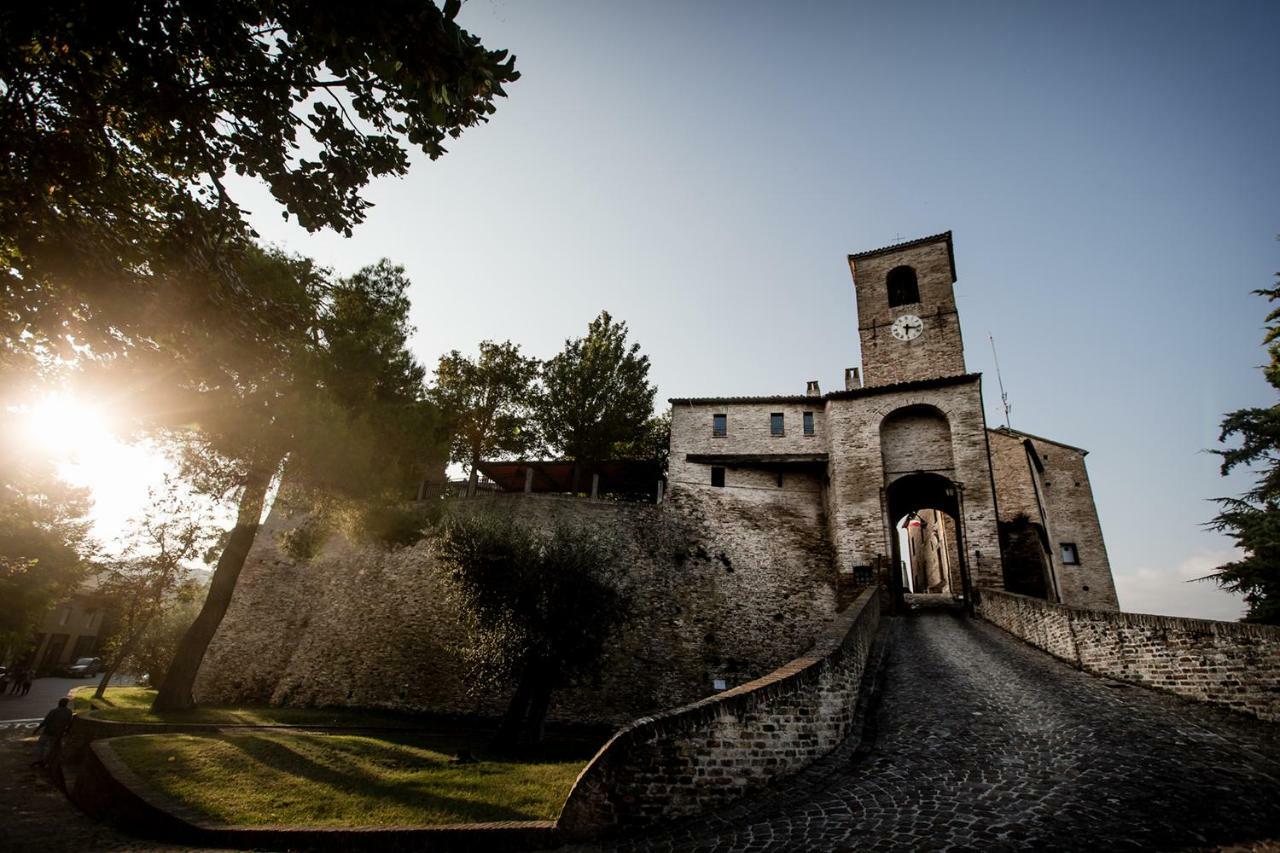 Castello Di Montegridolfo Spa Resort Экстерьер фото